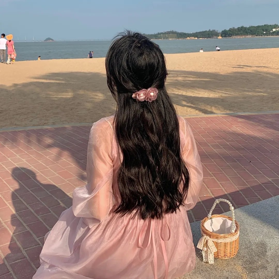 完蛋我被帅哥包围了